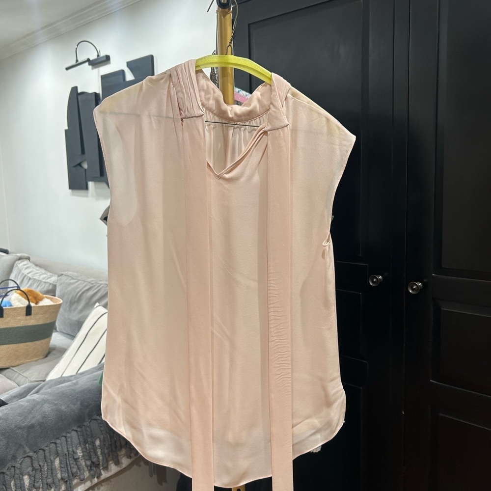 Veronica Beard Soft Pink Sleeveless Blouse